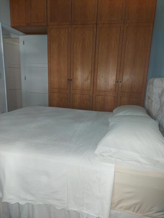 Quartos Em Laranjeiras Habitación en casa particular